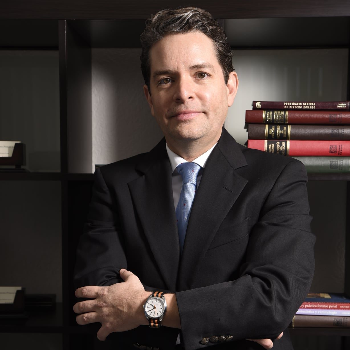 Retrato profesional de Patricio Orozco Loza